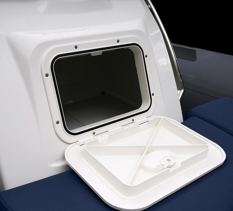 RIB Eagle 4 Stauraum